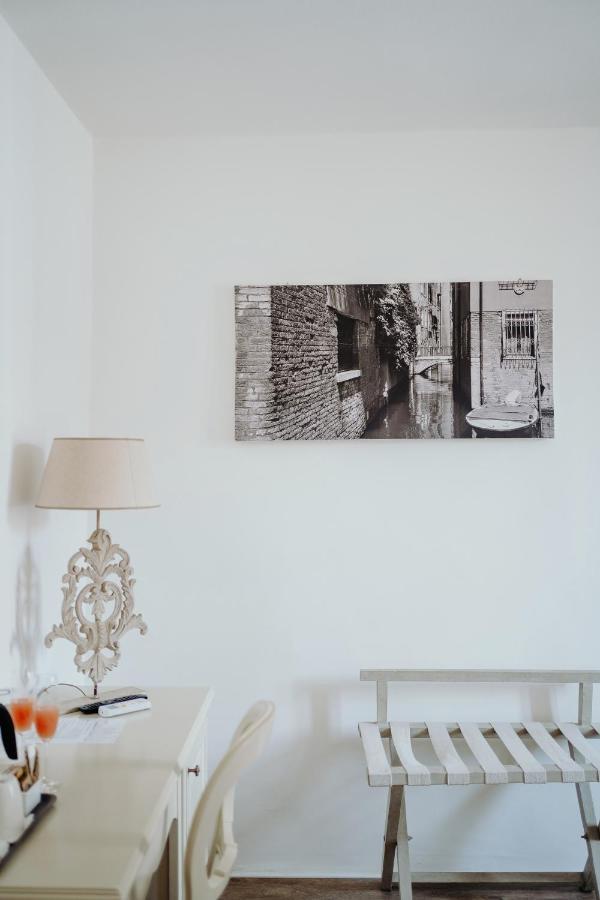 Palazzetto Barnaba Hotel เวนิส ภายนอก รูปภาพ